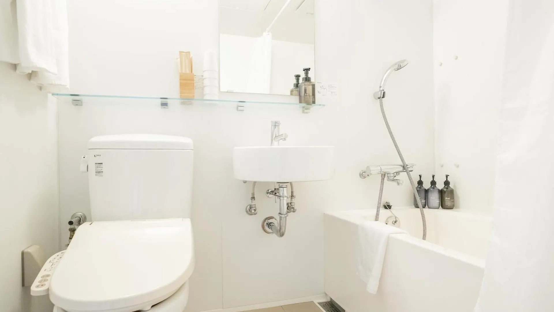 מלון Wayfarer Kyoto Shijo 3*,